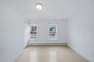 8 Cady St, Lowell, MA 01852 - Photo 21