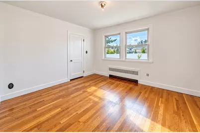 44 Essex St, Revere, MA 02151 - Photo 15