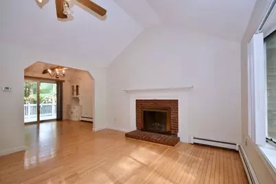 10 Rolling Oaks Dr, Bourne, MA 02559 - Photo 7