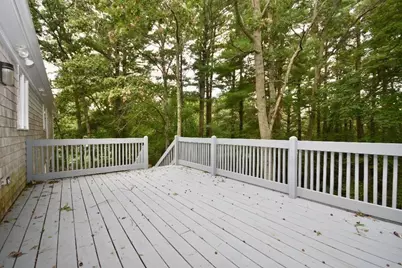 10 Rolling Oaks Dr, Bourne, MA 02559 - Photo 5