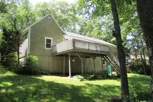 10 Rolling Oaks Dr, Bourne, MA 02559 - Photo 19