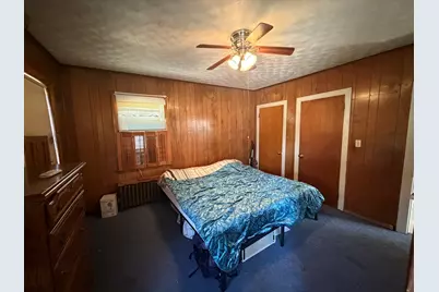 165 Chapman St, Greenfield, MA 01301 - Photo 13