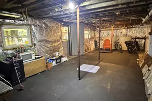 165 Chapman St, Greenfield, MA 01301 - Photo 21