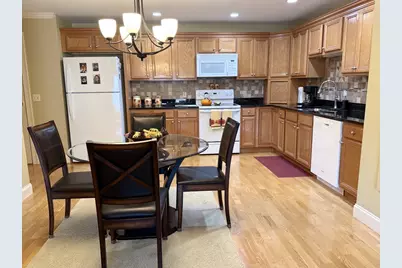 7 Crescent Gate #313, Sturbridge, MA 01518 - Photo 5