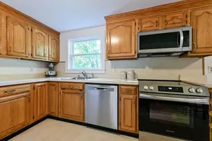491 Maple St, Mansfield, MA 02048 - Photo 19