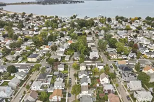 41 Eustis St, Quincy, MA 02170 - Photo 35