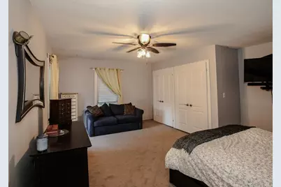 86 Stevens St #B, Lowell, MA 01851 - Photo 13