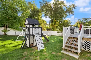 6 Longworth Rd, Worcester, MA 01602 - Photo 37