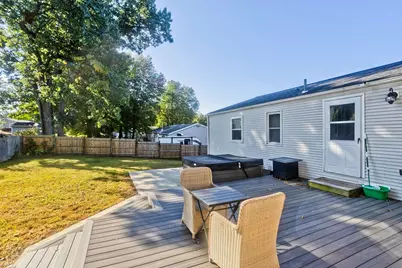 107 Parenteau Dr, Chicopee, MA 01020 - Photo 35