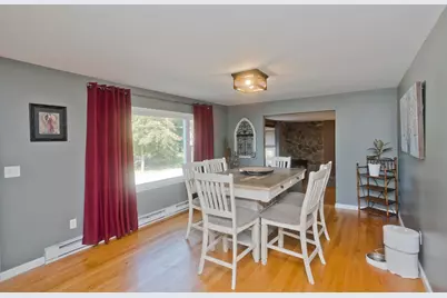107 Parenteau Dr, Chicopee, MA 01020 - Photo 5