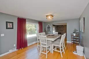 107 Parenteau Dr, Chicopee, MA 01020 - Photo 5