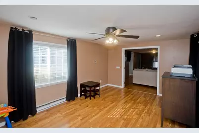 107 Parenteau Dr, Chicopee, MA 01020 - Photo 17