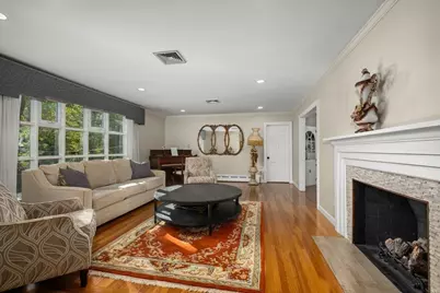 15 Juniper Rd, Fitchburg, MA 01420 - Photo 9