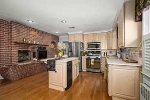 15 Juniper Rd, Fitchburg, MA 01420 - Photo 3