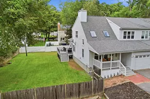 8 Guilford St, Worcester, MA 01606 - Photo 27
