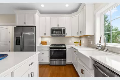 106 White Clover Trl, Plymouth, MA 02360 - Photo 7