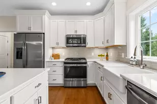 106 White Clover Trl, Plymouth, MA 02360 - Photo 7