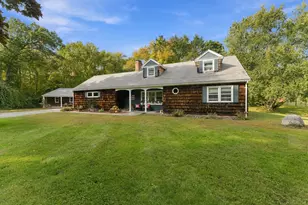 480 Hartford Ave E, Uxbridge, MA 01569 - Photo 5