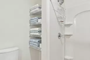 129 Hinckley St, Northampton, MA 01062 - Photo 19