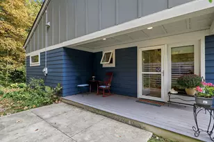 129 Hinckley St, Northampton, MA 01062 - Photo 21