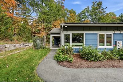 129 Hinckley St #129, Northampton, MA 01062 - Photo 25