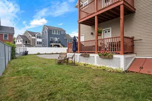 111 Sumner St, Quincy, MA 02169 - Photo 35