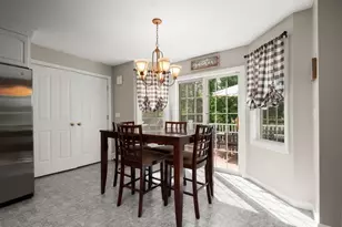 10 Valley Rd, Danvers, MA 01923 - Photo 9