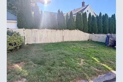 43 Upland Rd, Watertown, MA 02472 - Photo 5