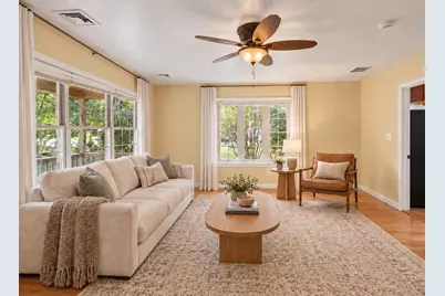 17 N Washington St, Norton, MA 02766 - Photo 21