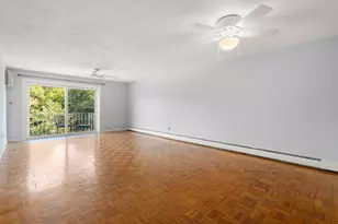 34 Hamilton Rd, Arlington, MA 02474 - Photo 7