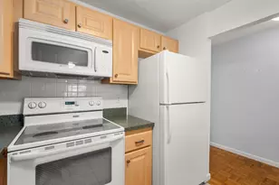 34 Hamilton Rd, Arlington, MA 02474 - Photo 13