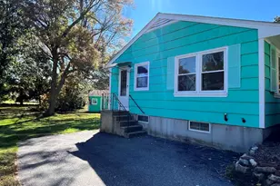 41 Dudley Ave, Northbridge, MA 01588 - Photo 11