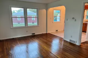 41 Dudley Ave, Northbridge, MA 01588 - Photo 5