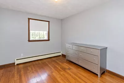 290 Morton St, West Springfield, MA 01089 - Photo 15