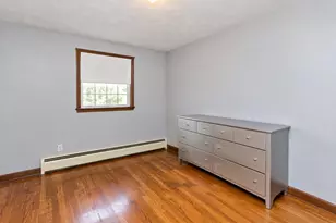290 Morton St, West Springfield, MA 01089 - Photo 15