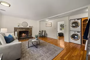 43 Irving Dr, Walpole, MA 02081 - Photo 5