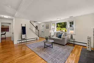 43 Irving Dr, Walpole, MA 02081 - Photo 3