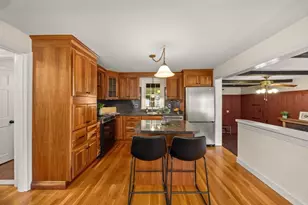 43 Irving Dr, Walpole, MA 02081 - Photo 13