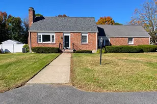 43 Irving Dr, Walpole, MA 02081 - Photo 1