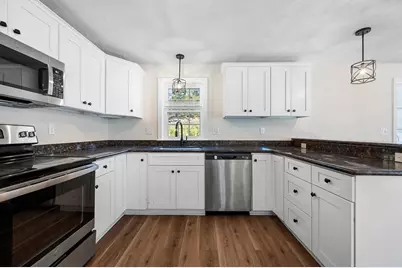 7 Snowberry Cir, Worcester, MA 01607 - Photo 7