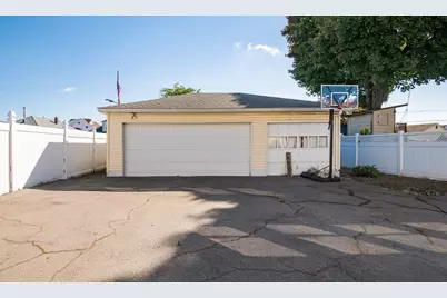29 Oxford Park, Revere, MA 02151 - Photo 3