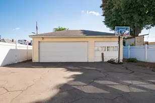 29 Oxford Park, Revere, MA 02151 - Photo 3