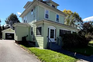 22 Madison Cir, Greenfield, MA 01301 - Photo 3