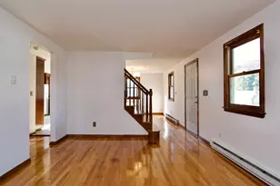 21 Carmel Ln, Agawam, MA 01030 - Photo 5