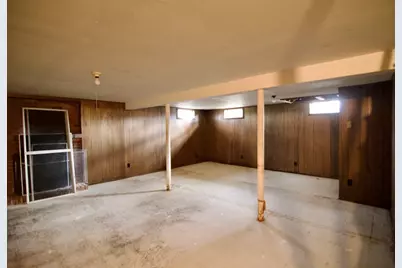 21 Carmel Ln, Agawam, MA 01030 - Photo 37