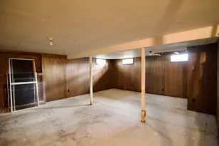 21 Carmel Ln, Agawam, MA 01030 - Photo 37