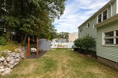 224 Turtle Pond Pkwy, Boston, MA 02136 - Photo 17