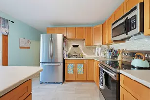 462 Twichell St, Athol, MA 01331 - Photo 7