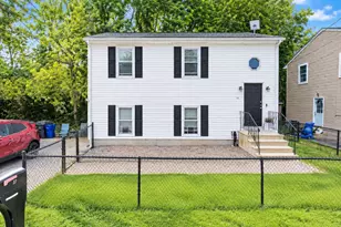10 Mate Dr, Fall River, MA 02721 - Photo 1