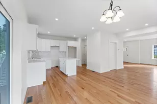 76 Valmor St, Worcester, MA 01604 - Photo 11